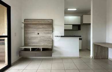 Imagem: O apartamento possui 1 Dormitório, 1 Banheiro, 1 Vaga na garagem