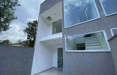 Imagem: A casa possui 2 Dormitórios, 2 Banheiros, 1 Vaga na garagem