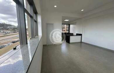 Imagem: O apartamento possui 2 Dormitórios, 2 Banheiros, 2 Vagas na