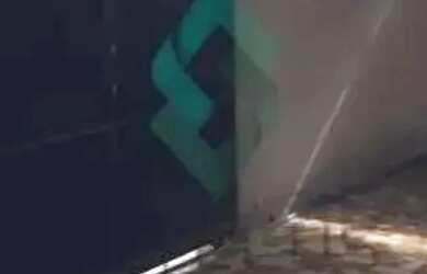 Imagem: A casa possui 4 Dormitórios, 2 Banheiros, 2 Vagas na garagem