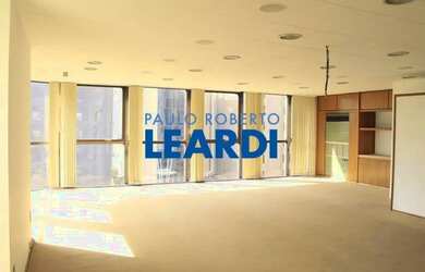 Imagem: CONJ. COMERCIAL - JARDIM AMÉRICA - SP