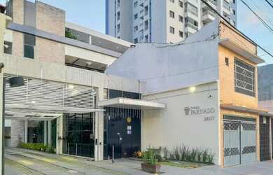 Imagem: ALUGO APTO ED TORRE PARNASO COM 2/4 SENDO 1 SUÍTE E 1VG - CREMAÇÃO