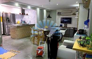 Imagem: O apartamento possui 3 Dormitórios, 2 Banheiros, 2 Vagas na