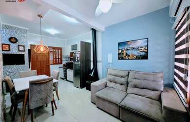 Imagem: A casa possui 2 Dormitórios, 1 Banheiro, 1 Vaga na garagem