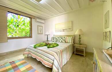 Imagem 6: Casa, Ferradura. Piscina, Churrasqueira, VarandaeÁrea de serviço