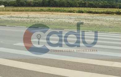 Imagem: O terreno à venda possui e está localizado em Sertão do