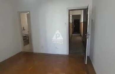 Imagem: O apartamento possui 1 Dormitório, 2 Banheiros, 51m² de Área