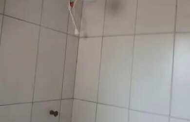 Imagem 3: Linda Casa de Alvenaria. Churrasqueira, Varanda, 60m² de Áreae2 Vagas...