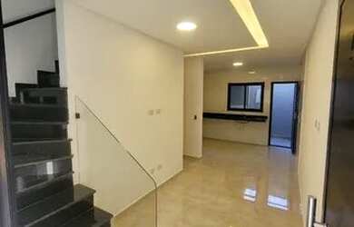 Imagem: A casa em condomínio possui 2 Dormitórios, 2 Banheiros, 1