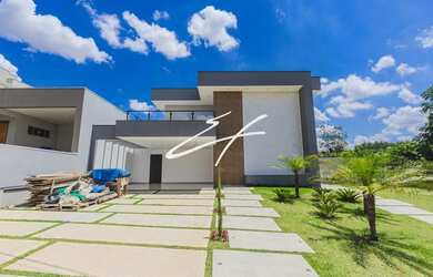 Imagem: A casa em condomínio possui 3 Dormitórios, 4 Banheiros, 4