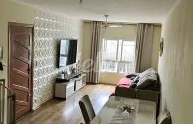 Imagem: A casa possui 4 Dormitórios, 2 Banheiros, 4 Vagas na garagem