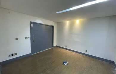 Imagem: A casa possui 5 Dormitórios e está localizado em Joaquim