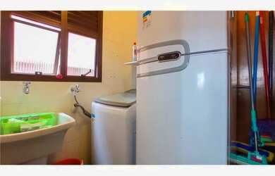 Imagem 11: Que tal investir em um imóvel todo mobiliado a algumas quadras da beira...