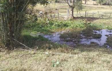 Imagem 2: Terreno pra chácara. 900m² de Área