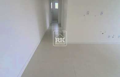 Imagem: O apartamento possui 2 Dormitórios, 2 Banheiros, 2 Vagas na