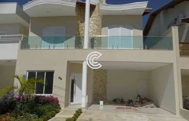 Imagem: A casa em condomínio possui 3 Dormitórios, 4 Banheiros, 4