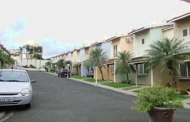 Imagem: A casa em condomínio possui 3 Dormitórios, 2 Banheiros, 1