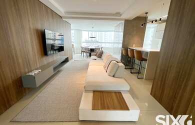 Imagem: O apartamento possui 3 Dormitórios, 4 Banheiros, 3 Vagas na