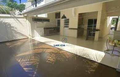 Imagem: A casa em condomínio possui 3 Dormitórios, 2 Banheiros, 2