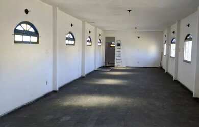 Imagem 3: Salão 100m2 - Av. Dorival Caymmi - Itapuã