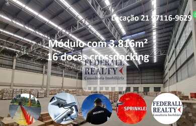 Imagem: O depósito possui 5 Vagas na garagem e 3816m² de Área e está