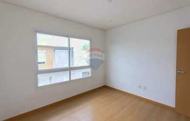 Imagem 2: Casa em Condomínio Fechado com 2 Dormitórios, Espaço Gourmet e Sacada...