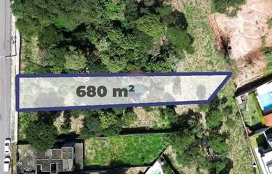 Imagem: O terreno possui 663m² de Área e Imóvel novo e está localizado