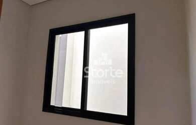 Imagem 7: Casa com 3 dormitórios, sendo 1 suíte à venda, 172m² por R$ 990.000...