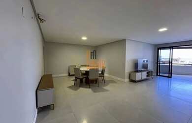 Imagem: O apartamento possui 3 Dormitórios, 4 Banheiros, 2 Vagas na