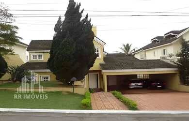 Imagem: A casa em condomínio possui 5 Dormitórios, 4 Banheiros, 5