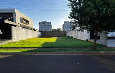 Imagem: Terreno no condomínio Florença, região da Vila A