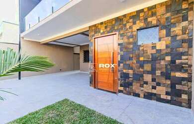 Imagem 2: Casa triplex com 3 suítes e quintal para alugar - Fazenda Rio Grande/PR