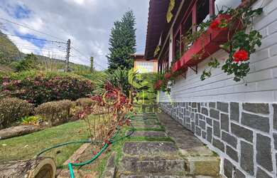 Imagem 11: Casa linear de 286m² e terreno de 776m² com 3 quartos no centro do Cônego,...