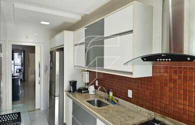 Imagem 10: Imóvel para venda possui 140 metros quadrados com 3 quartos em Centro...