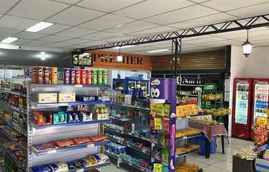 Imagem: O depósito possui 310m² de Área e está localizado em Vila