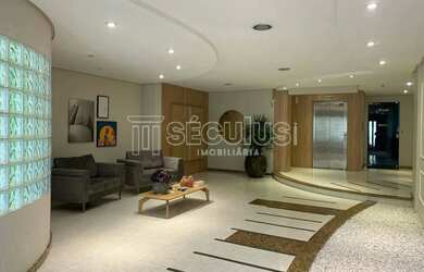 Imagem: O apartamento possui 3 Dormitórios, 1 Banheiro, 2 Vagas na