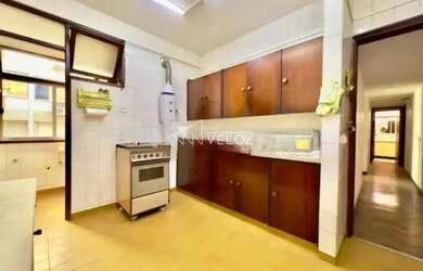 Imagem: O apartamento possui 3 Dormitórios, 3 Banheiros, 1 Vaga na