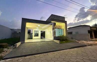 Imagem: A casa em condomínio possui 3 Dormitórios, 4 Banheiros, 1