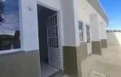 Imagem: A casa possui 1 Dormitório, 1 Banheiro, 30m² de Área e está