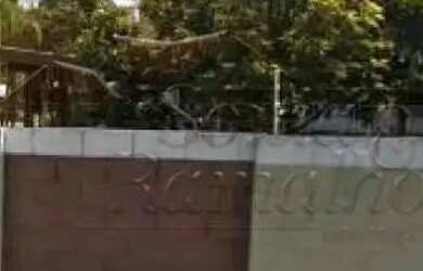 Imagem: O apartamento possui 3 Dormitórios, 1 Banheiro, 1 Vaga na garagem