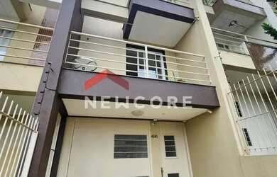 Imagem: A casa possui 3 Dormitórios, 3 Banheiros, 3 Vagas na garagem