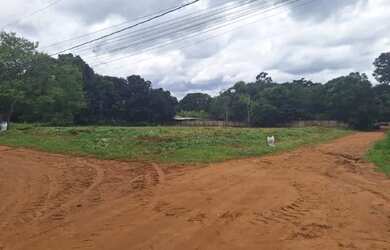 Imagem: O terreno possui 1000m² de Área e está localizado em Jardim