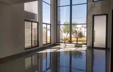 Imagem: A casa em condomínio possui 3 Dormitórios, 4 Banheiros, 360m²