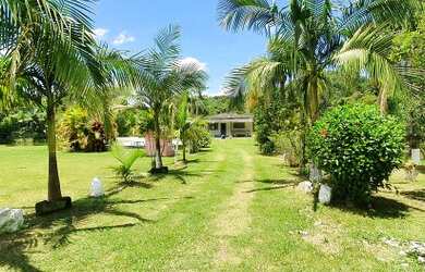 Imagem: A fazenda possui 48.000m² de Área e está localizado em Quatinga