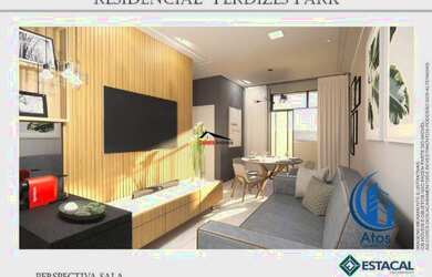 Imagem: A casa possui 2 Dormitórios, 1 Banheiro, 2 Vagas na garagem