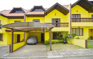 Imagem: A casa em condomínio possui 3 Dormitórios, 4 Banheiros, 2