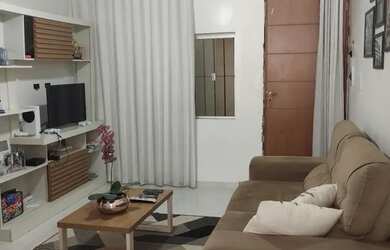 Imagem: O apartamento possui 2 Dormitórios e 1 Banheiro e está localizado