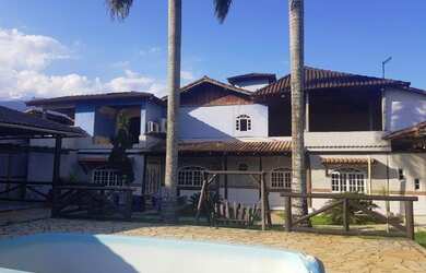 Imagem 4: Casa em Guapimirim. Piscina, Churrasqueira, Varandae560m² de Área