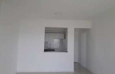 Imagem: O apartamento possui 2 Dormitórios, 2 Banheiros, 2 Vagas na