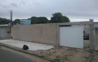 Imagem: O terreno possui 360m² de Área e está localizado em Parque